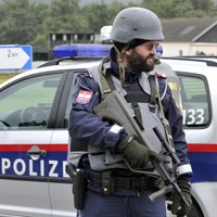 Austrijas policija sāk masīvu operāciju pret džihādistiem