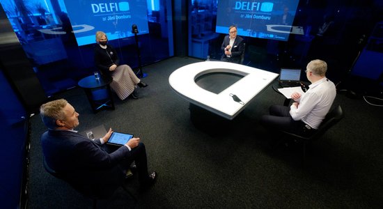 'Delfi TV ar Jāni Domburu' atbild Ziemele, Kazāks un Žagars: mācības 2020., prognozes 2021. Pilns ieraksts