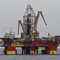 Россия отправила в Арктику первую нефтедобывающую платформу