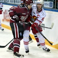 Хоккеисты "Динамо" против "Йокерита" впервые за 8 игр забросили больше одной шайбы
