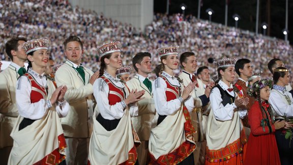 Dziesmu svētki 2018: Noslēguma koncerts "Zvaigžņu ceļā" - 174