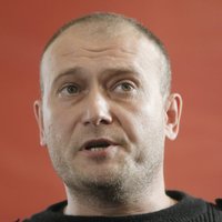 В бою за аэропорт Донецка ранен лидер "Правого сектора" Ярош