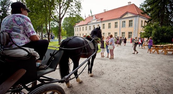 Veselavas muižā Leģendu naktī varēs tikties ar muižkungiem un meklēt spokus parkā