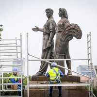 Sovetska lūdz Viļņai atdot no Zaļā tilta demontētās padomju laika skulptūras