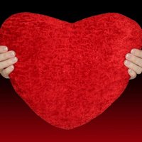 День святого Валентина: Латвия признается в любви на страницах "DELFI Репортера"!