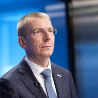 Valdība ir gatava izvērtēt visa PČ hokejā rīkošanu Latvijā