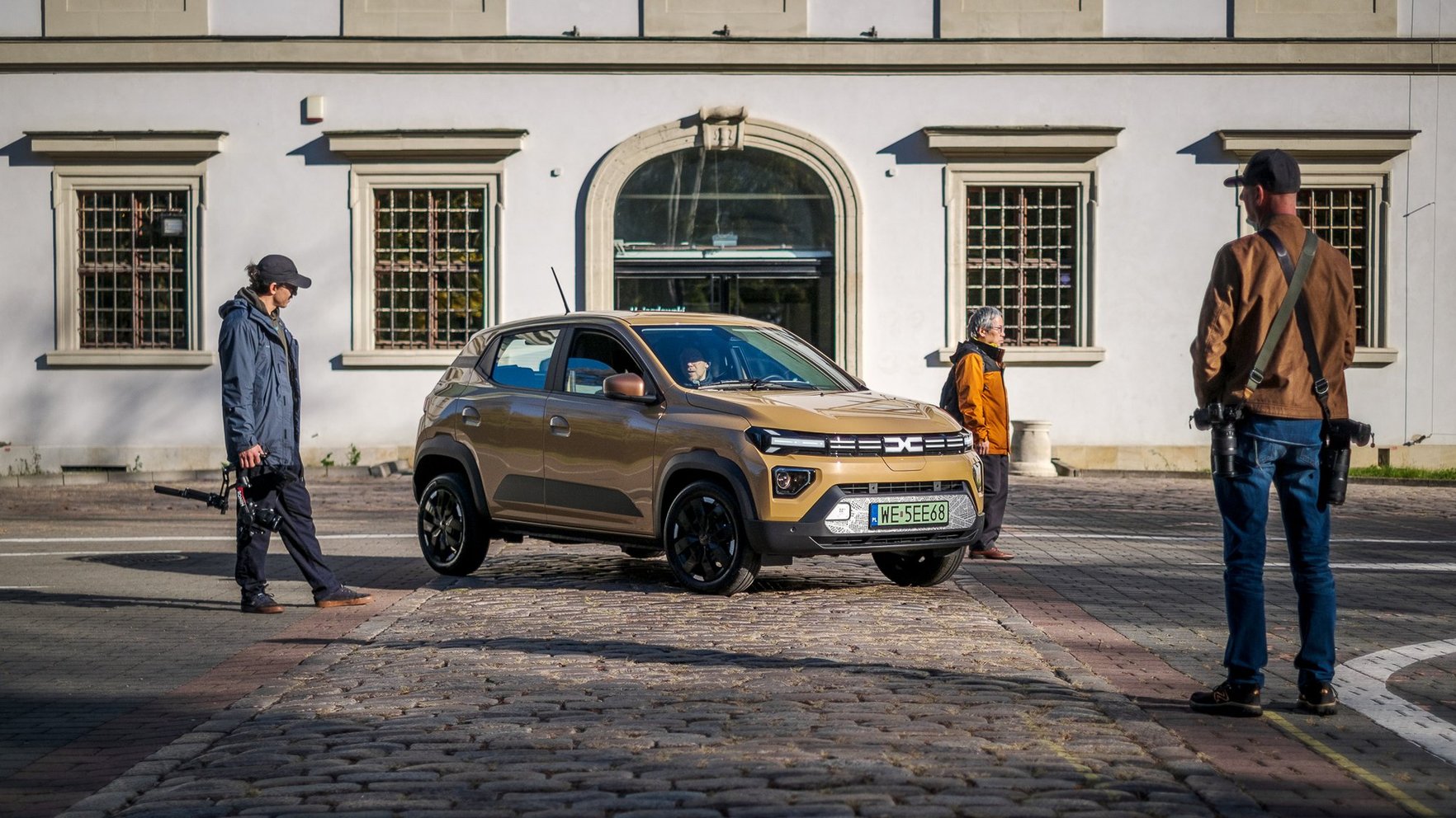 Pirmie iespaidi par Eiropas lētāko elektromobili – jauno "Dacia Spring"