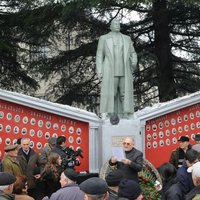 Посол Грузии в Латвии: восстановление памятников Сталину — не тенденция