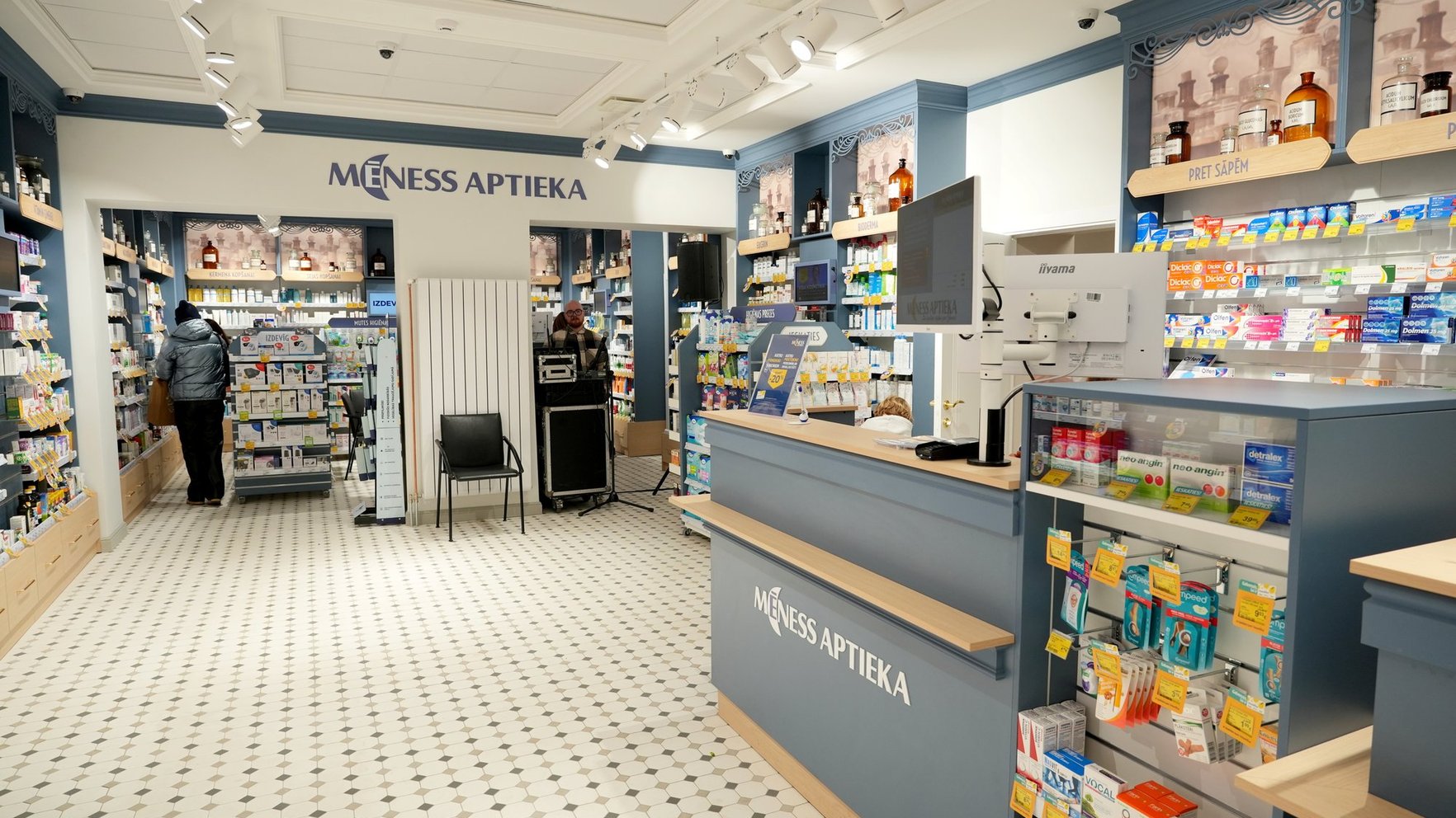 Valsts segs farmaceita pakalpojuma maksu zālēm līdz 10 eiro