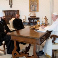 Папа Римский принял "заместителя" патриарха Кирилла. Встреча с главой РПЦ может пройти уже в сентябре
