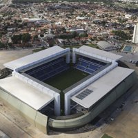 Pasaules kausa stadionos Brazīlijā bojā gājuši jau astoņi strādnieki