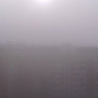 Maskavu pārklāj smogs ar sēra smaku