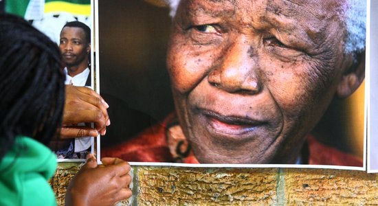 Žurku dēļ Dienvidāfrikā evakuē Nelsona Mandelas cietumu