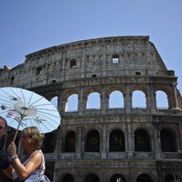 Itālijas ekonomika slīgst vēl dziļāk recesijā