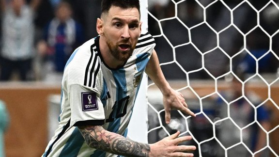 Lionel Messi, Argentina