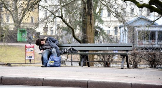 Rīga bezpajumtnieku dzīvokļu īrei novirzīs 150 000 eiro