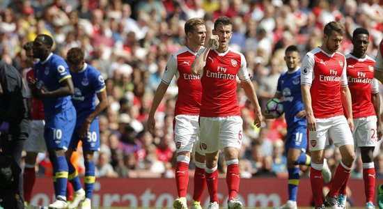 Londonas 'Arsenal' pirmo reizi 20 gadu laikā nekvalificējas UEFA Čempionu līgai