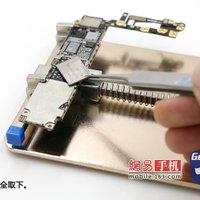Ķīnieši pamanījušies 'iPhone' iebūvēto 16 GB atmiņu aizstāt ar 128 GB
