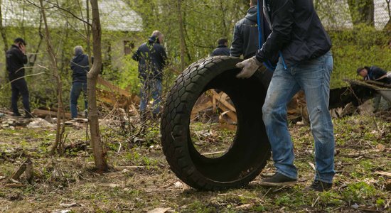 Parādi 'Delfi Aculieciniekam' Lielās talkas neparastākos atradumus!