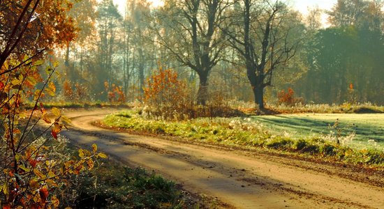 Septiņas idejas ekskursijai kopā ar ģimeni valsts svētkos