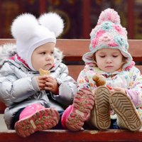 Половину адоптированных в этом году латвийских детей вывезли за границу