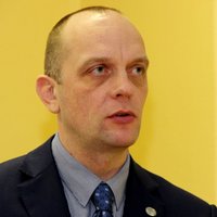 Отстраненный директор СНМП Плориньш согласился на другую должность