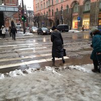 Aculieciniece: Visapkārt sniega kalni; Rīgas ielas ūdenī
