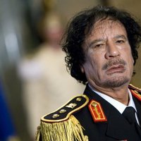 'Tuvo Austrumu trakā suņa' gāšana: pieci gadi kopš pulkveža Kadafi nāves