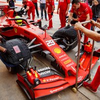 Vairāki F-1 vienību vadītāji aicina 'Ferrari' komandai atņemt veto tiesības