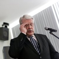 Dūklavs pieļauj, ka vakariņas un medību braucienu apmaksājis Lietuvas ministres vīrs