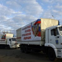 Krievijas 'humānais konvojs' ieradies Doņeckā
