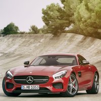 'Mercedes-Benz' prezentējis 'SLS AMG' pēcteci
