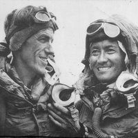 60 лет назад Хиллари и Тенцинг впервые покорили Эверест