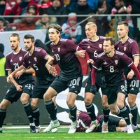 Latvijas futbola izlase gadu noslēdz pasaules ranga 137. vietā