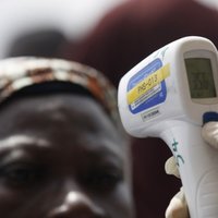 Ebolas uzliesmojuma dēļ lidostās Nigērijā veiks pastiprinātas kontroles ar termometriem