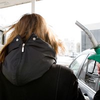Депутаты предлагают повысить налог на топливо