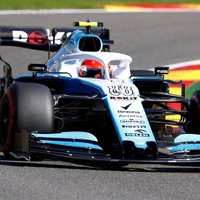 F-1 pastarītei 'Williams' dzinējus turpinās piegādāt 'Mercedes-Benz'