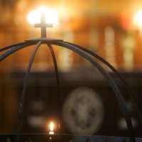 Polijas katoļu baznīca iesūdzēta tiesā par pedofiliju