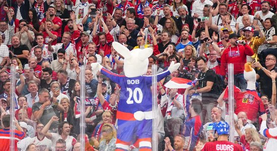 ВИДЕО. Что творилось в центре Праги после победы чехов на чемпионате мира 