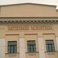 Kučinskis aicinās Valsts kanceleju pārraudzīt SM lielos projektus
