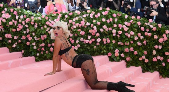 Декольте на ягодицах: что покажут на MET Gala 2020