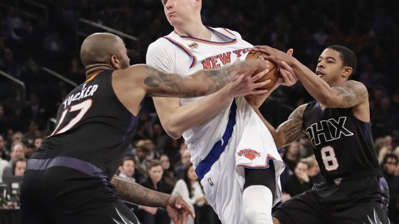 Basketbols, NBA spēle: Knicks - Suns