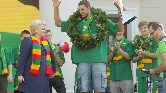 Lietuva lielā pasākumā sagaida savu U-19 basketbola izlasi pēc uzvaras pasaules čempionātā