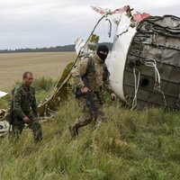 Ukrainas izmeklētāji noskaidrojuši 100 cilvēkus, kas piedalījās reisa 'MH17' notriekšanā