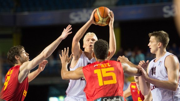 Eiropas U-20 basketbola čempionāts: Latvija - Spānija - 14