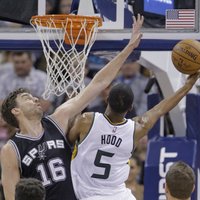 Bertānam liels spēles laiks; 'Spurs' revanšējas 'Jazz' basketbolistiem