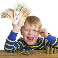 Секреты воспитания: портят ли деньги детей?