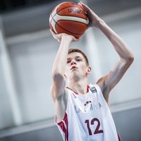 Latvijas U-19 izlasei trieciens pirms Pasaules kausa – savainojuma dēļ nespēlēs Bagatskis