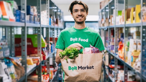 Доставка продуктов за 15 минут: в Латвии начал работу Bolt Market