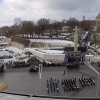 Video: Visa Igaunijas neatkarības diena Tallinas Brīvības laukumā divās minūtēs